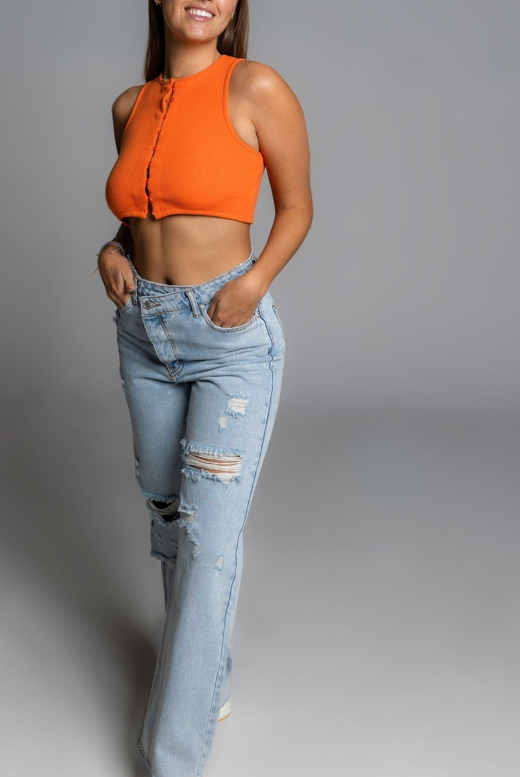 HOT SHOT BUTTON CROP TANK - Ecozini